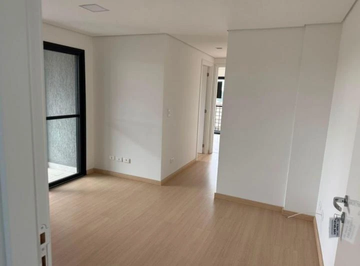 Apartamento de 2 dormitorios con suite y 75 m² — photo 3