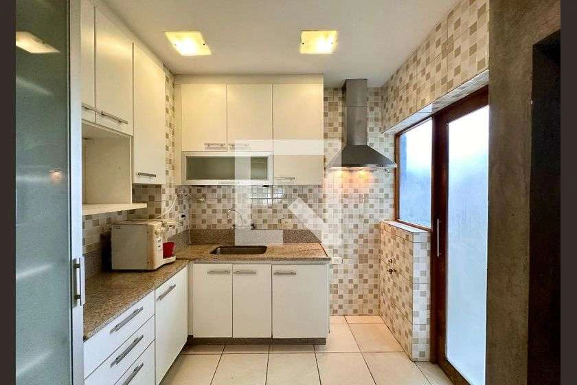 Furnished apartment with gas open-plan kitchen and 3 bedrooms — photo 21