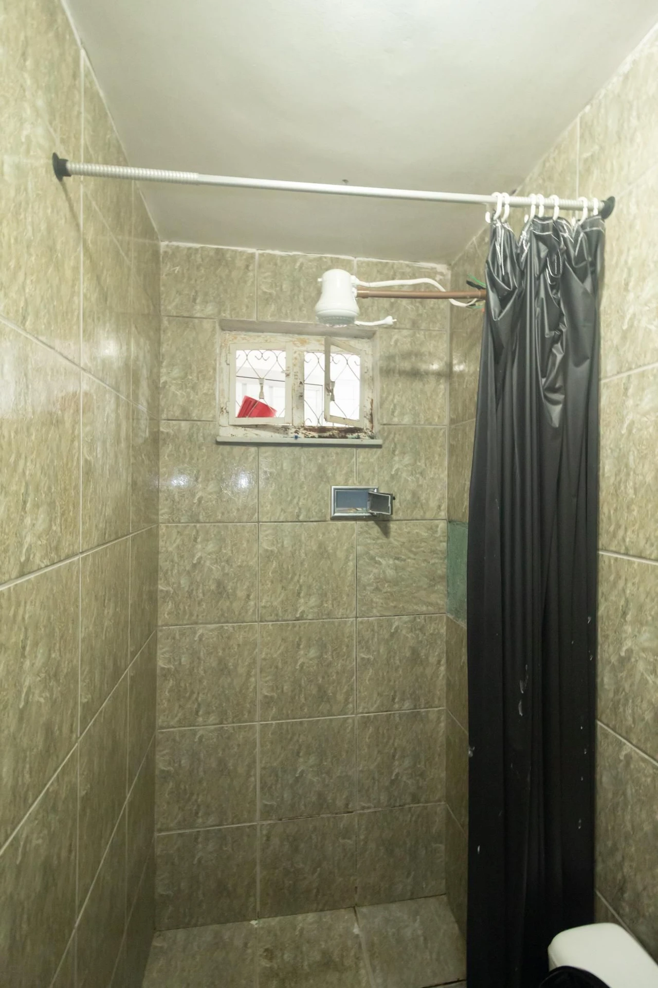 House for rent with 1 bedroom, separate kitchen and balcony — photo 17