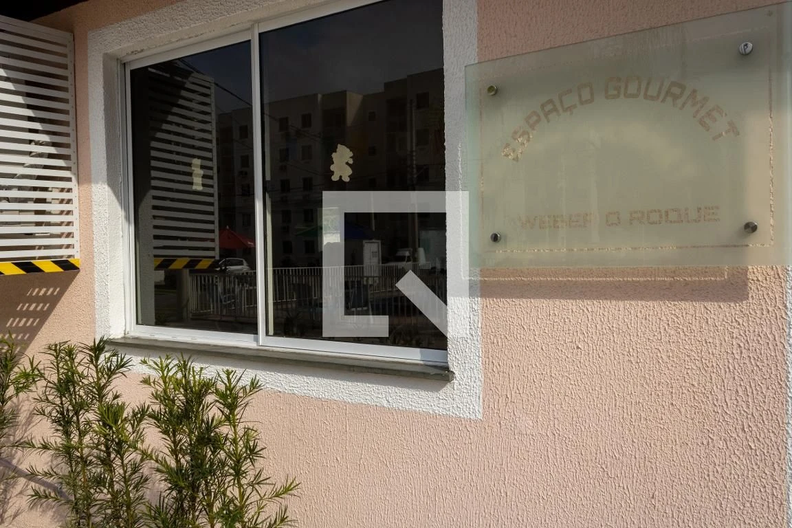 Apartamento sem mobília com churrasqueira na varanda — photo 42