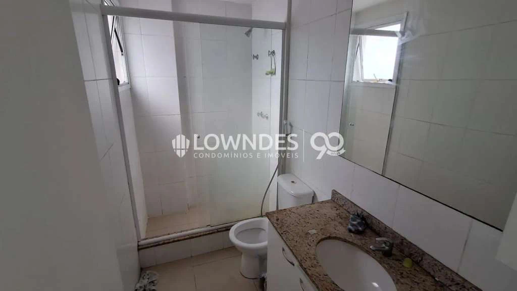 179 m² apartment with 4 en-suite bedrooms and a terrace — photo 14