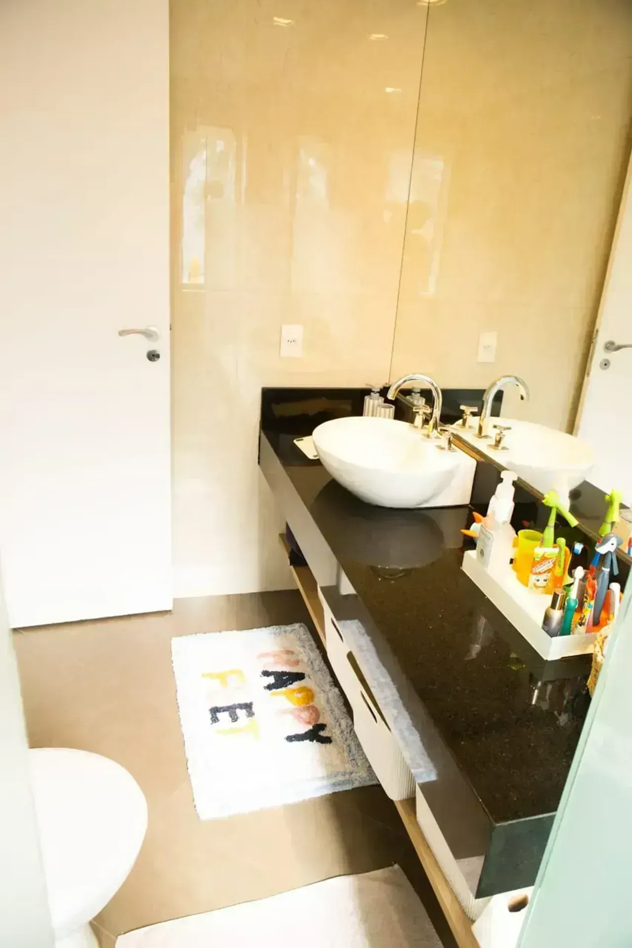 Casa triplex mobiliada com 5 suítes e 1.200 m² — photo 15
