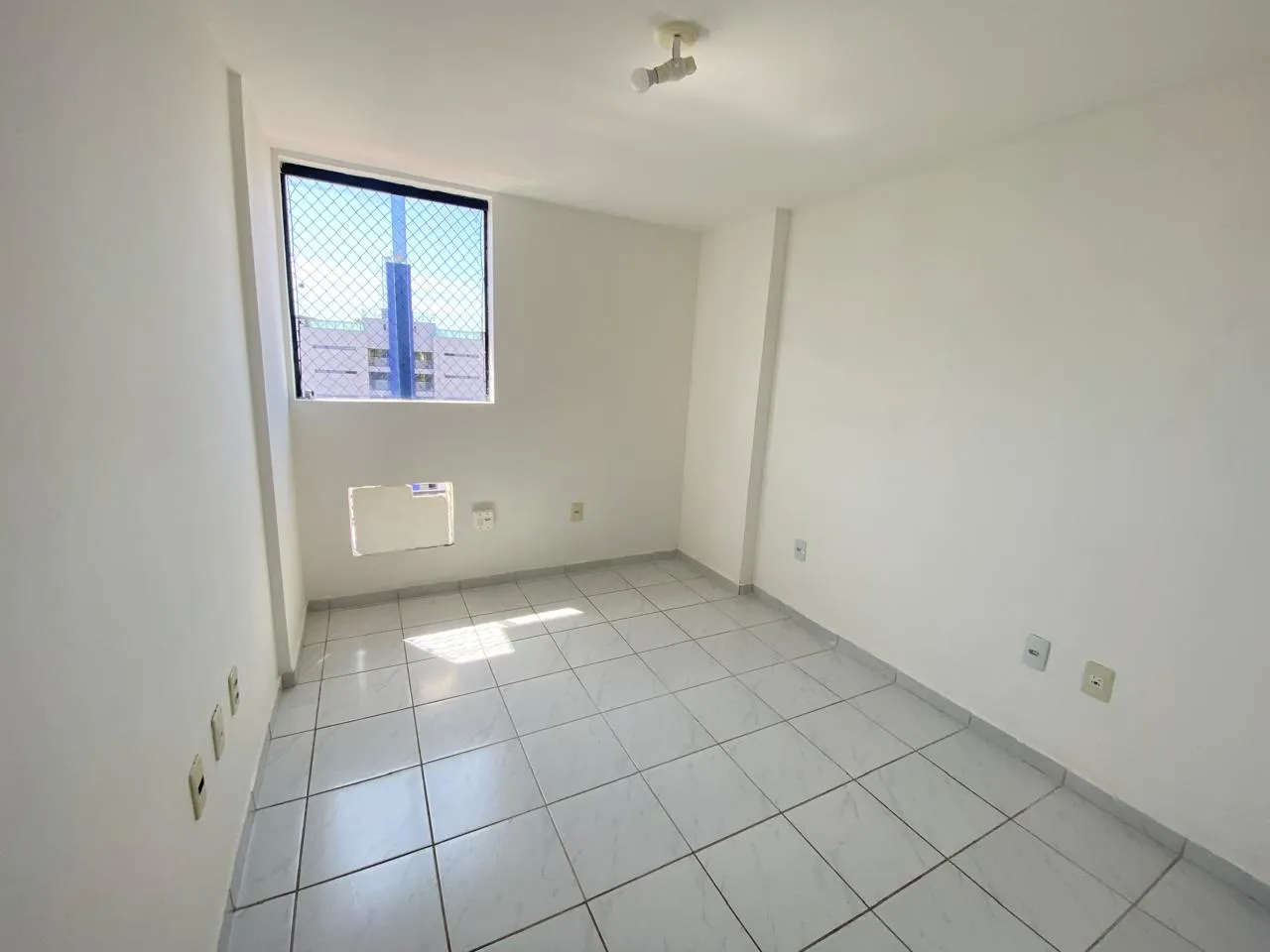 3-bedroom apartment with private BBQ area — photo 7