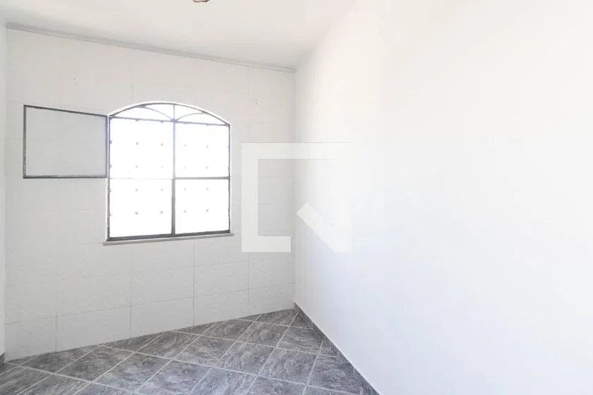 Rental house with 3 bedrooms and private garden — photo 25