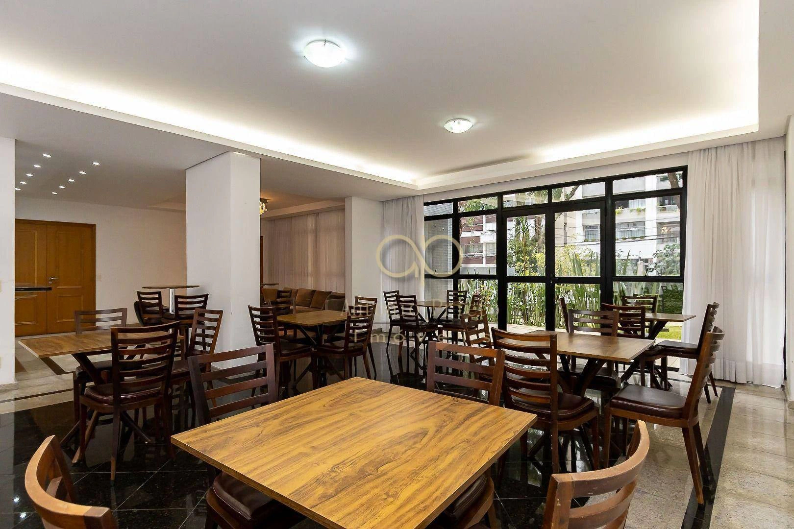 150 m² apartment with a dishwasher and a bathtub — photo 27