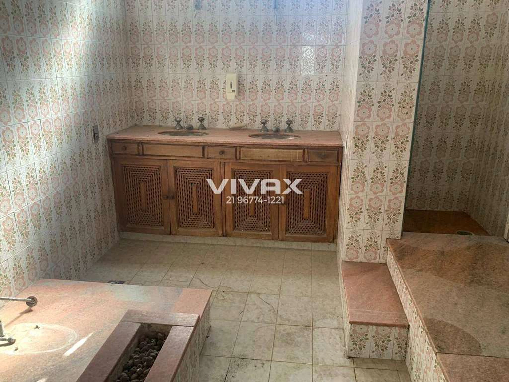 Дом с 5 спальнями, приватным садом и 2 парковками — photo 4
