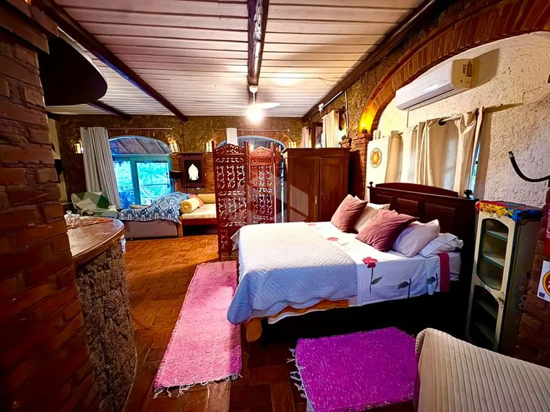 Furnished 80 m² loft with views of water — photo 11