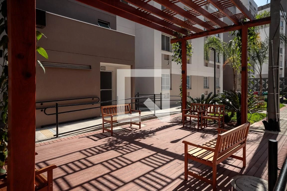 2-bedroom apartment with laundry area and 1 parking spot — photo 37
