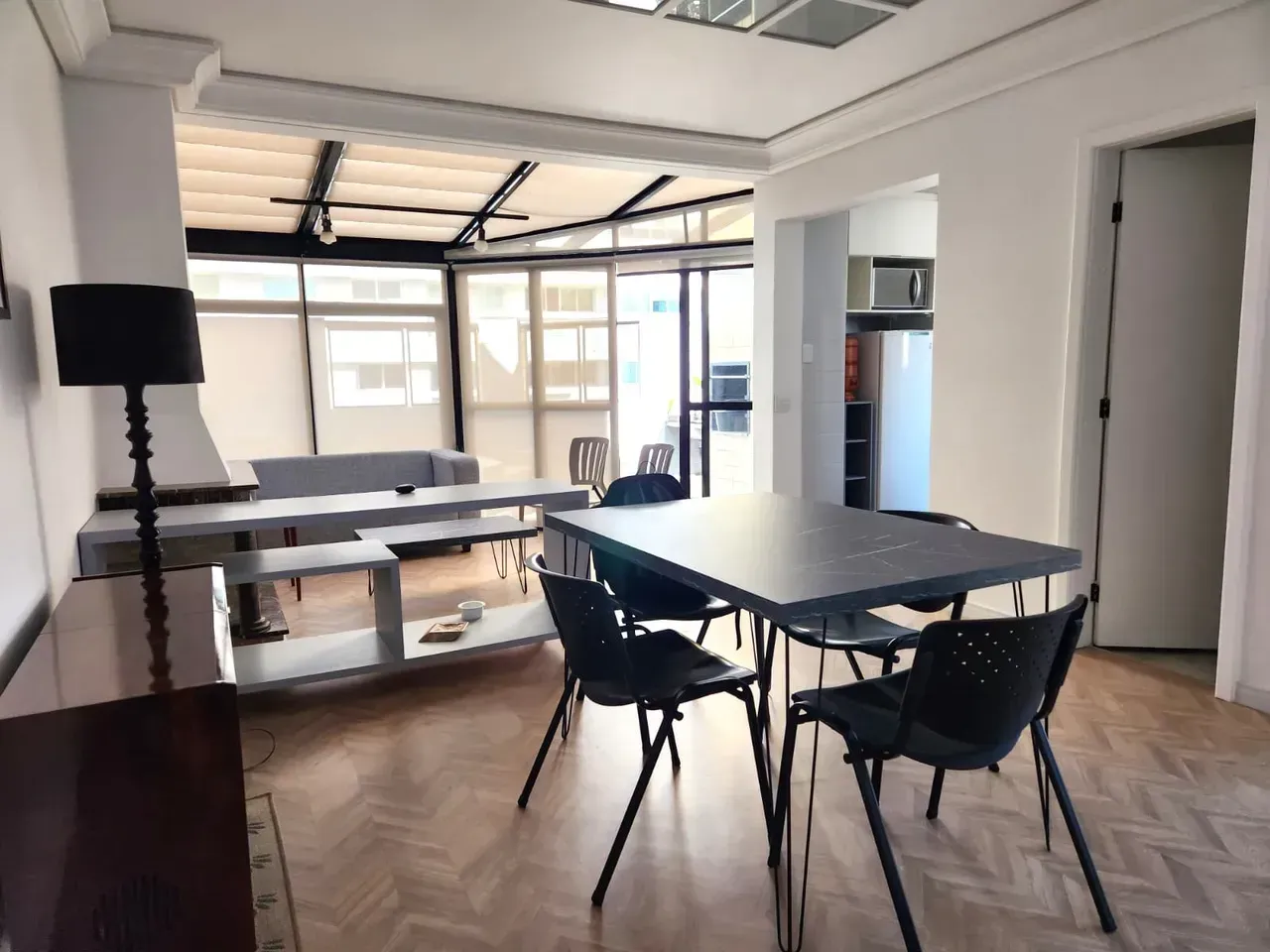 Furnished apartment, 84 m², with a walk-in closet — photo 2