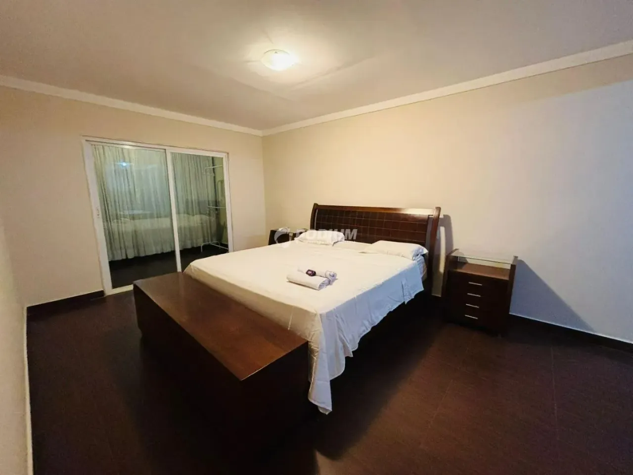 Unfurnished house with 5 bedrooms and 5 bathrooms — photo 15