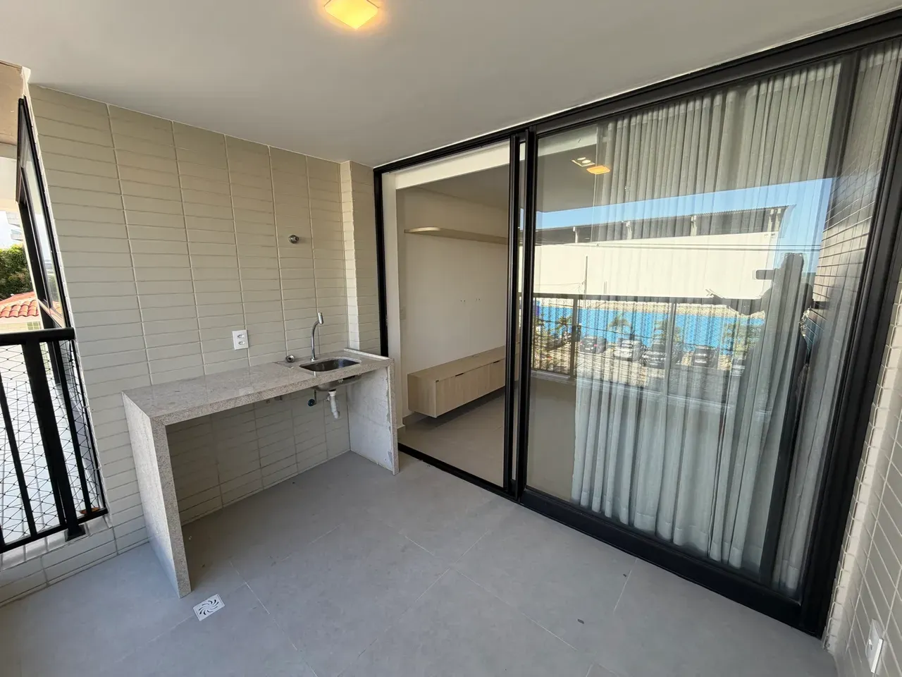 Washing machine in a 3-bedroom apartment, 82 m² — photo 32