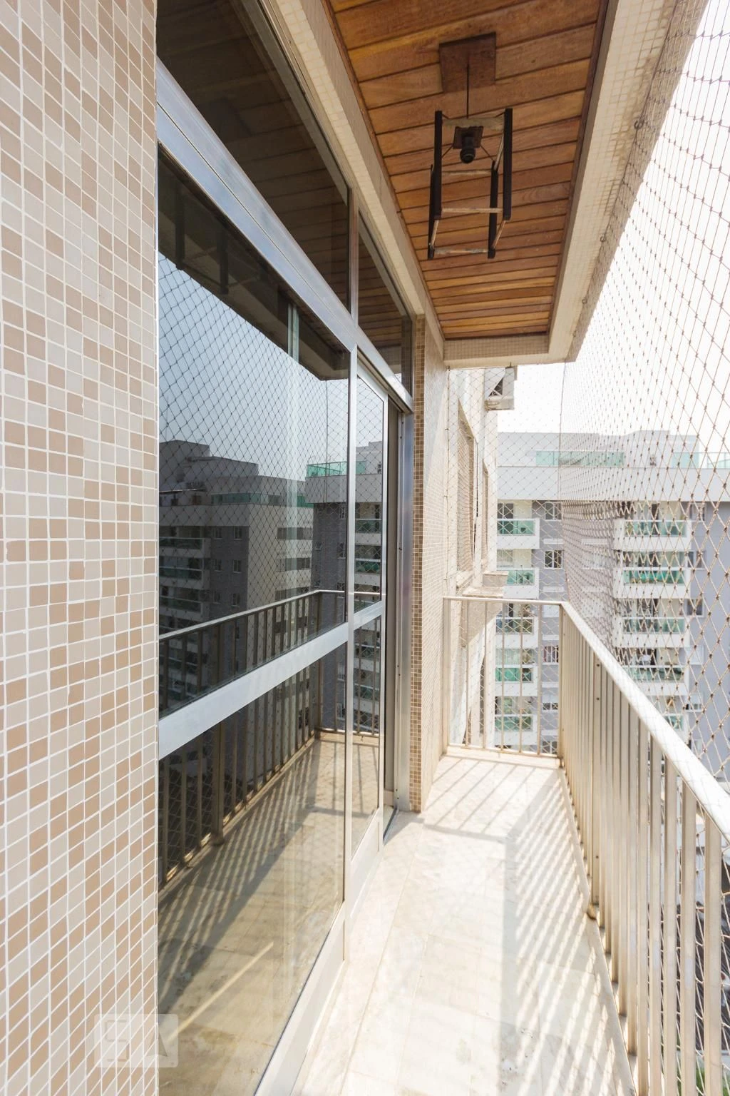 Apartamento, 130 m², com piso de madeira ou laminado — photo 15