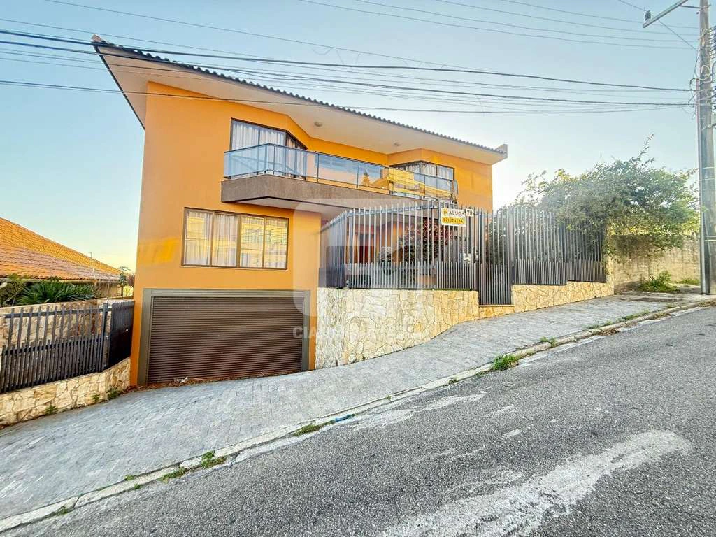 Casa con 4 dormitorios y barbacoa privada — photo 3