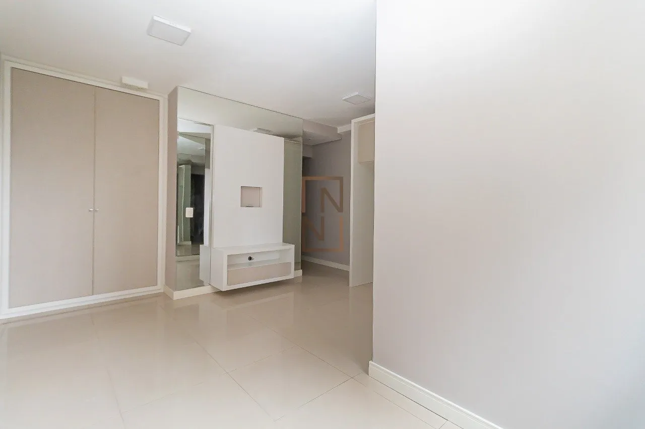 38 m² apartment on the 12th floor, no parking, 1 bedroom — photo 3