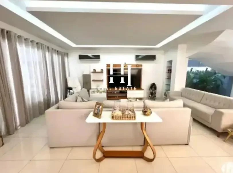 Furnished house with 6 en-suite bedrooms and shared pool — photo 7