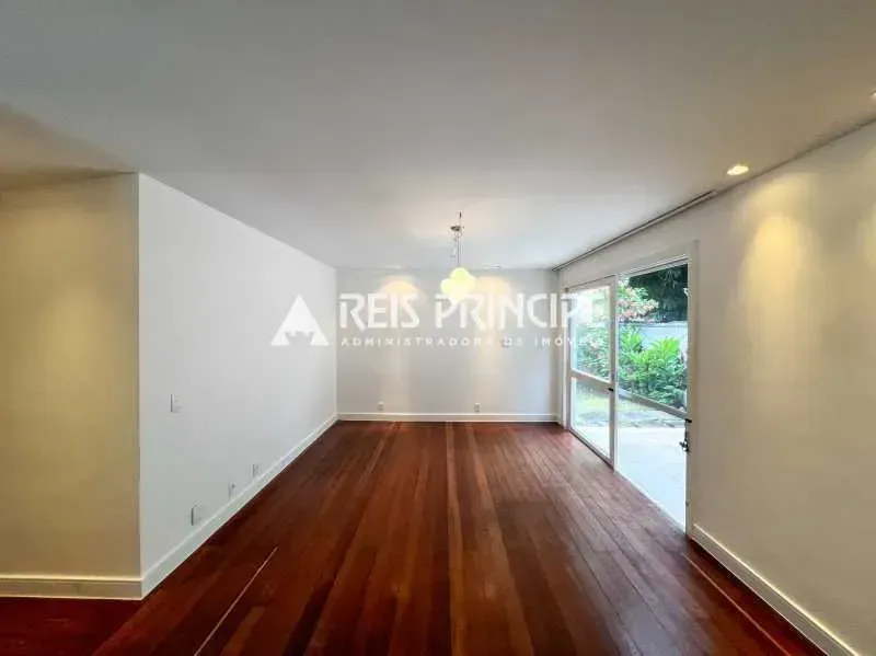 Duplex house with 4 bedrooms and a gas kitchen — photo 10