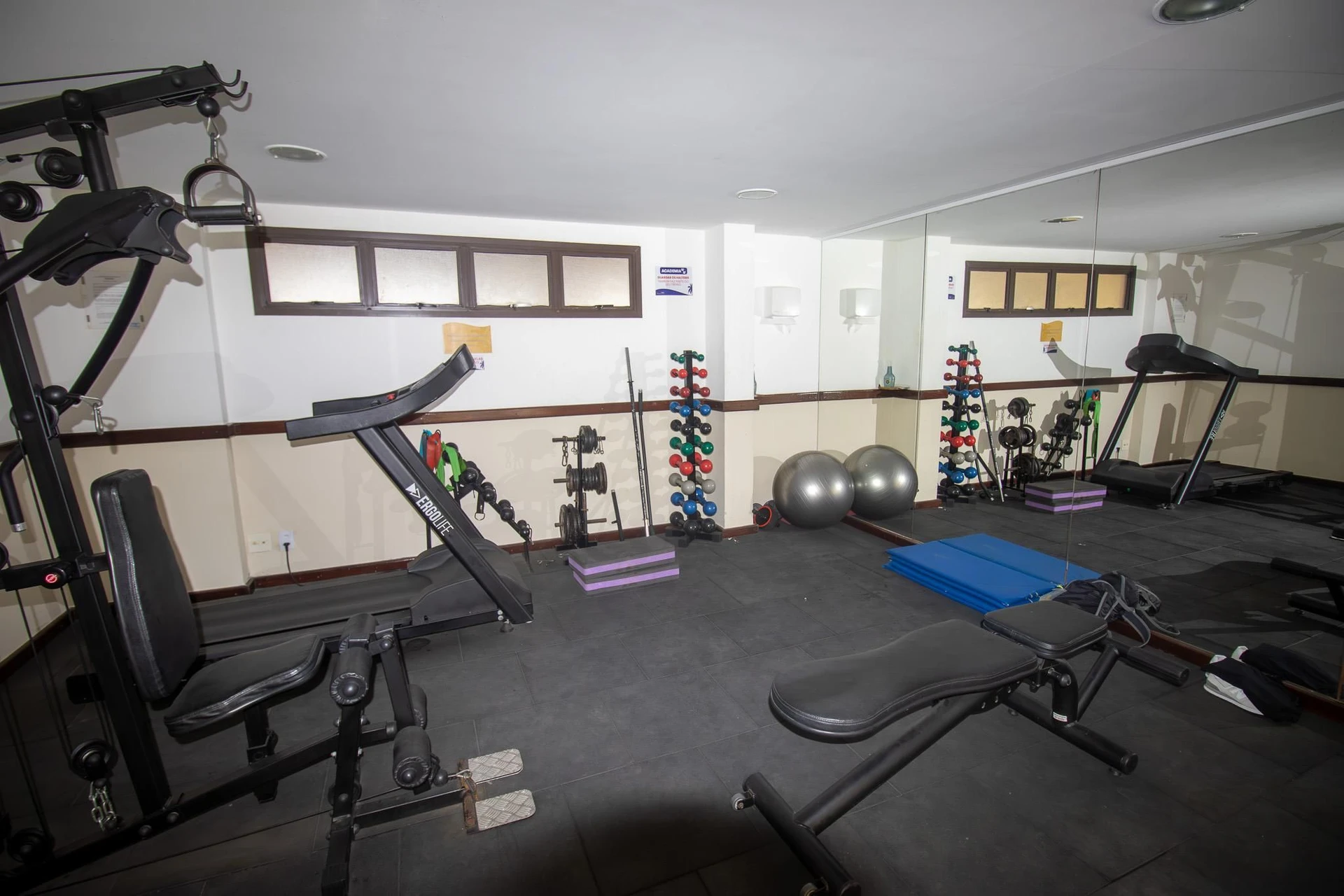 Apartamento, 105 m², com janelas do piso ao teto — photo 45