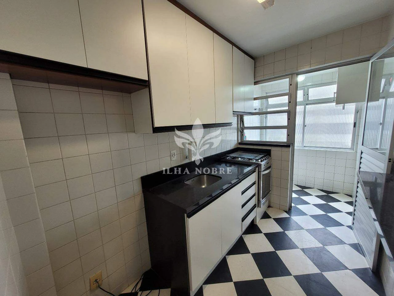 Apartment, 48 m², with a washing machine — photo 2