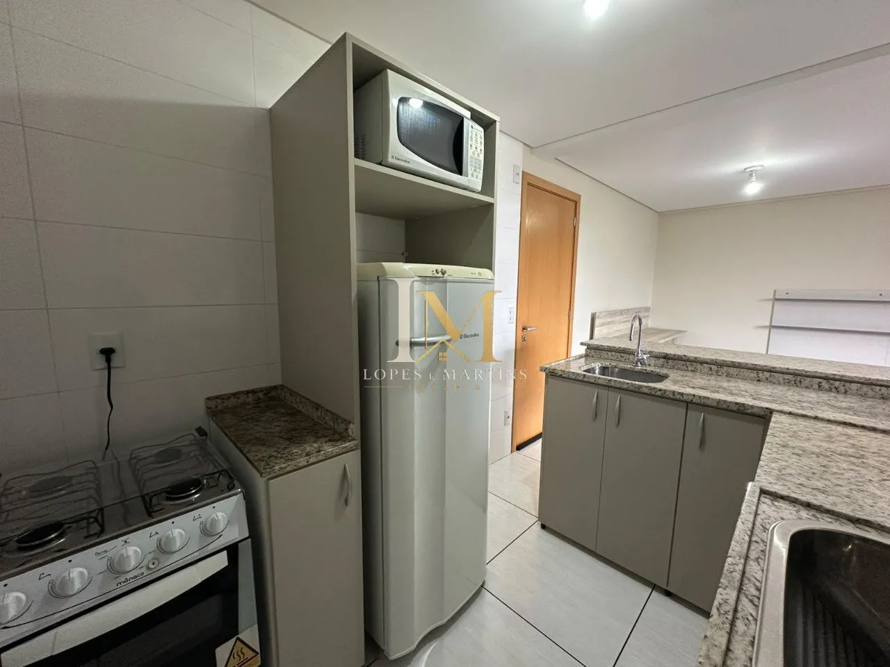 One-bedroom apartment with a home office in Curitiba — photo 5