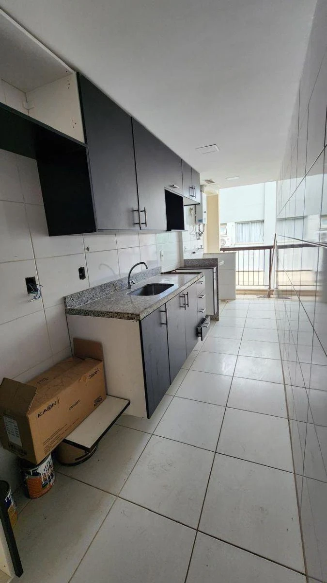 Furnished 169 m² apartment with balcony and barbecue — photo 38