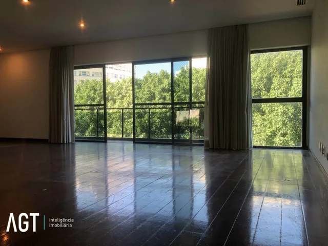 4-bedroom apartment with 4 bathrooms and 2 parking spaces — photo 3