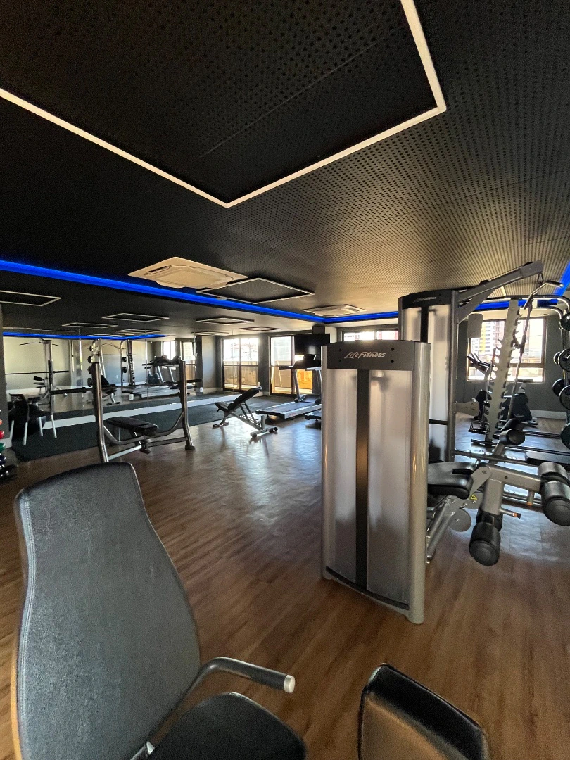 Стиральная машина и 1 спальня: квартира 45 м² — photo 11