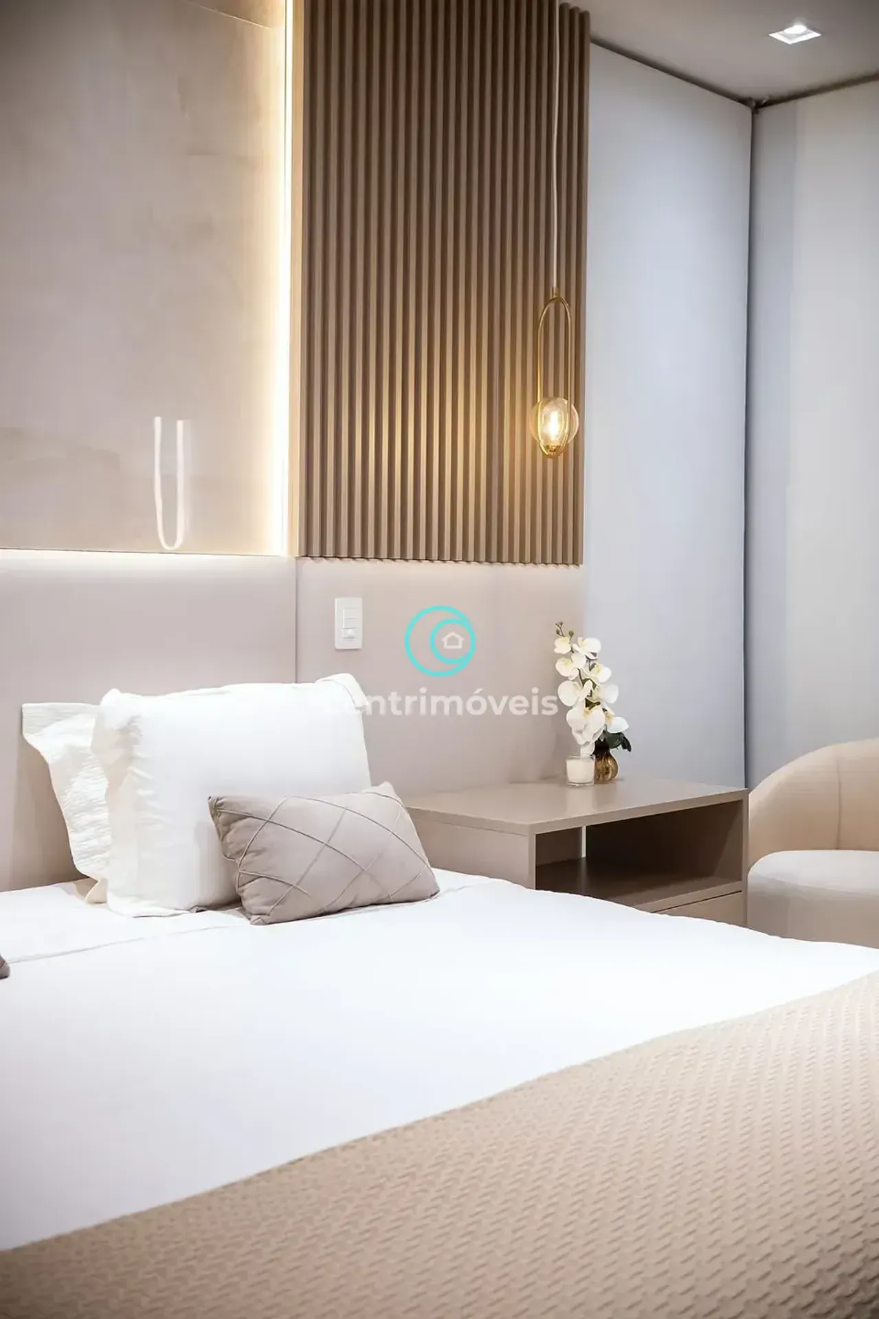 Furnished 266 m² apartment with 4 bedrooms and balcony — photo 44