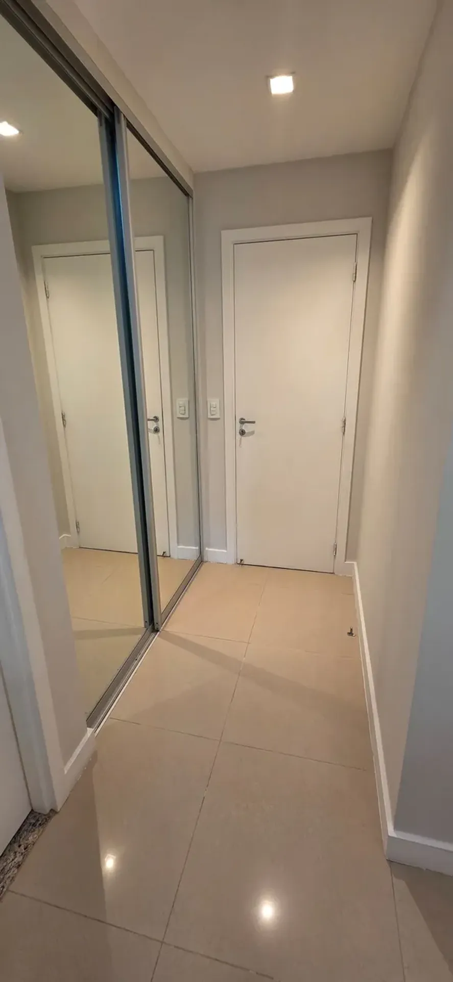 Apartamento de 4 suítes com 234 m² e 3 vagas no 4º andar — photo 19