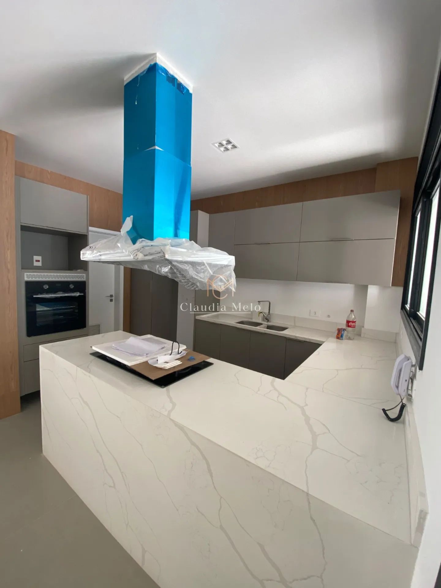 360 m² house with 3 en-suite bedrooms and private garden — photo 2