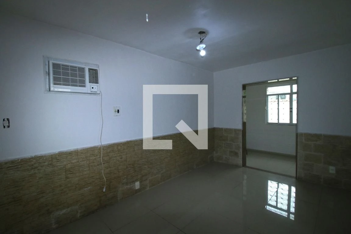 Unfurnished house for rent with 4 bedrooms and private garden — photo 35