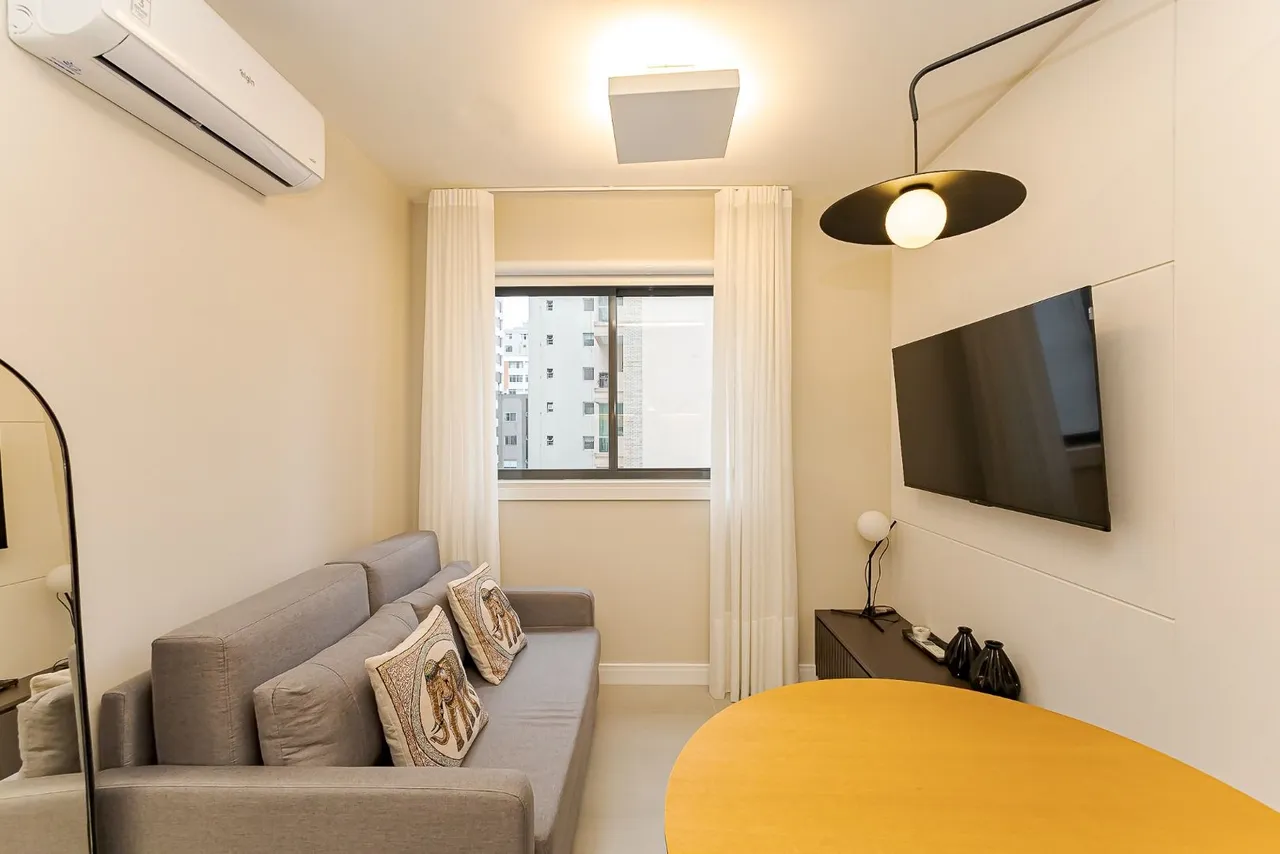 Furnished 39 m² studio with private BBQ area — photo 3