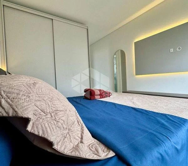 Furnished 82 m² apartment with 2 bedrooms and parking — photo 7
