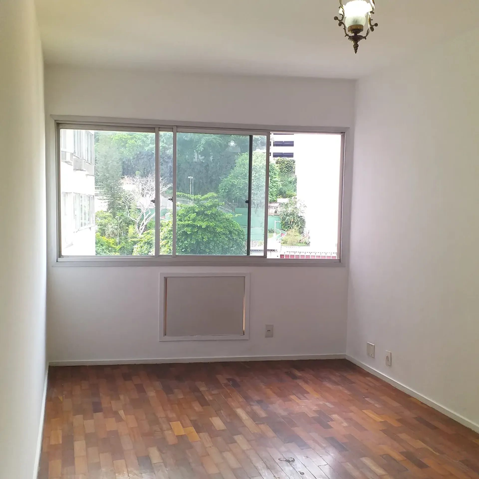 Apartment with 1 bedroom, 2 bathrooms and 53 m² — photo 4