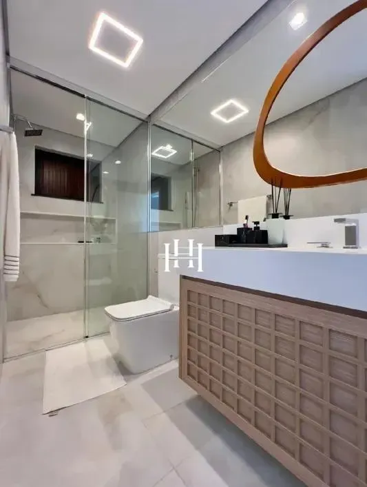 Furnished house, 800 m², with a bathtub — photo 27