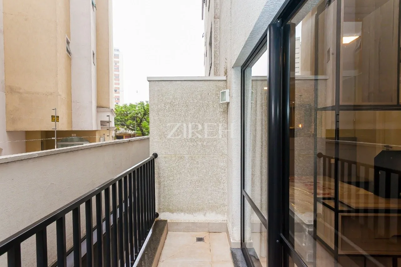 One-bedroom apartment with a grill on the balcony — photo 12