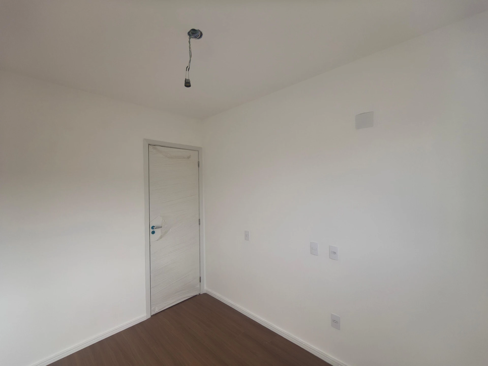 Apartamento de 2 quartos em condomínio com academia — photo 16