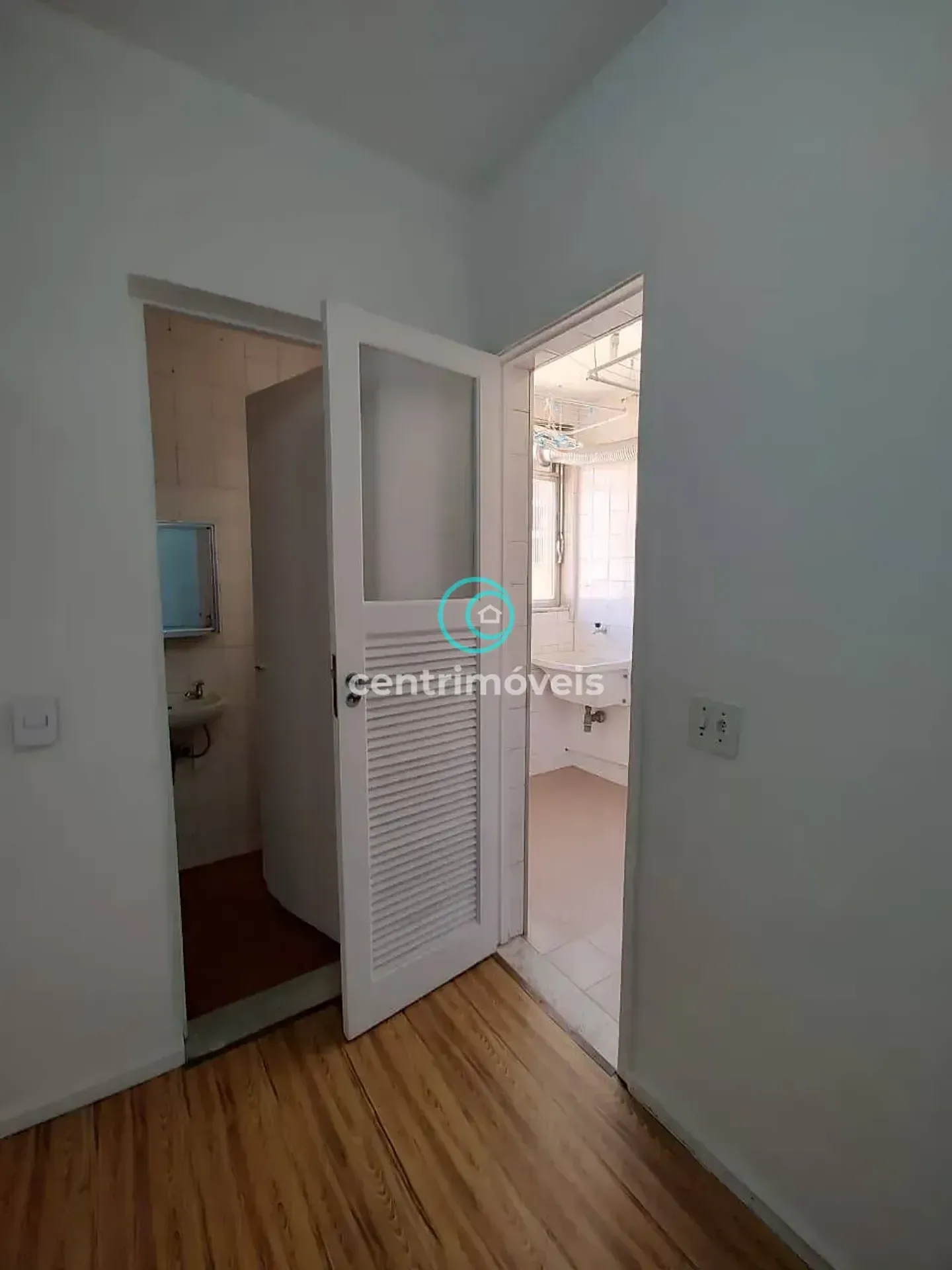 Mountain view in a 2-bedroom apartment, 64 m² — photo 40