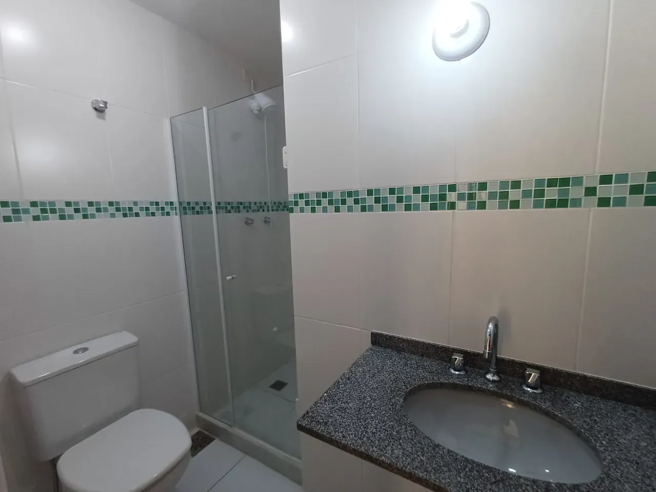 2-bedroom apartment, 1 with its own bathroom, 98 m² — photo 13