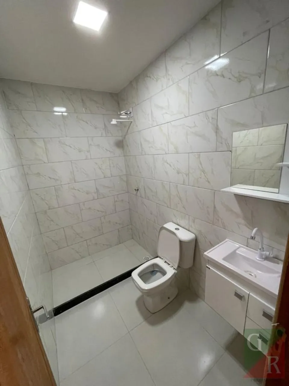 Rental apartment with no parking, 2 bedrooms and 1 bathroom — photo 4