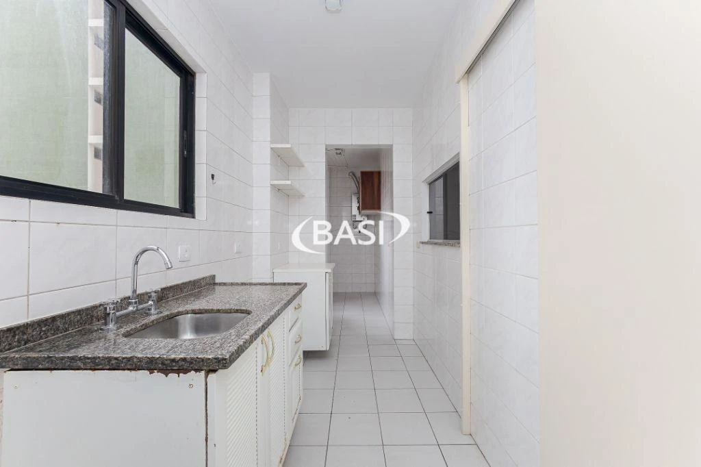 Квартира 84 м² з пральною машиною та балконом із грилем — photo 10