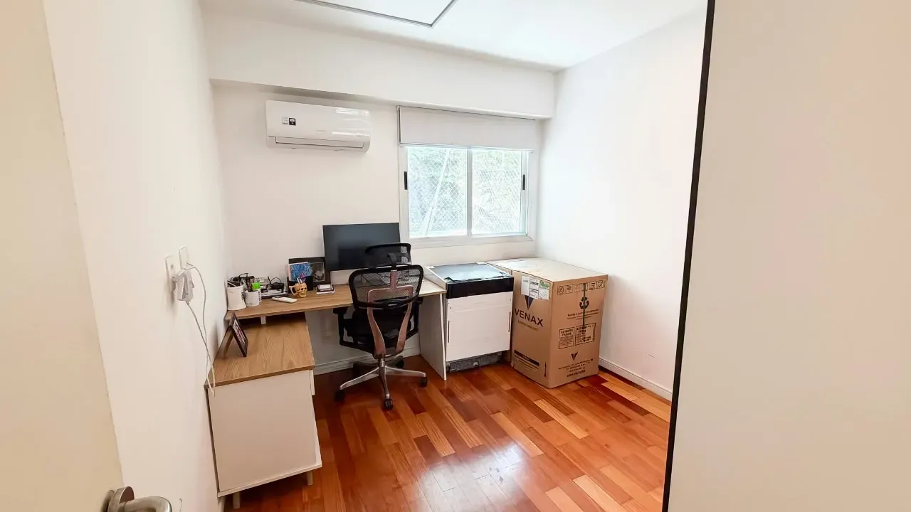 2-bedroom apartment with a home office in Rio de Janeiro — photo 16