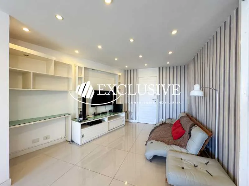 Furnished 1-bedroom apartment with gas open kitchen — photo 11