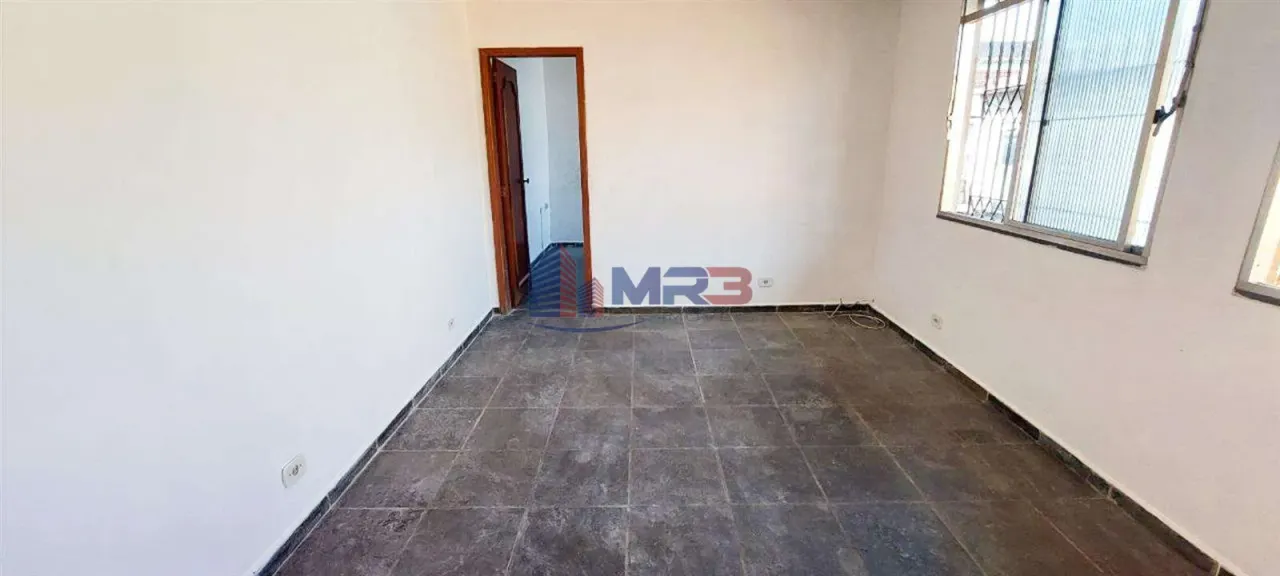 Casa com 1 quarto, 1 banheiro e varanda de 49 m² — photo 2