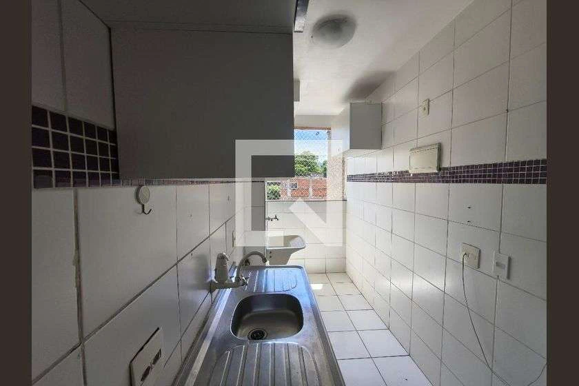 Apartamento de 2 quartos e 1 banheiro com cozinha fechada — photo 5