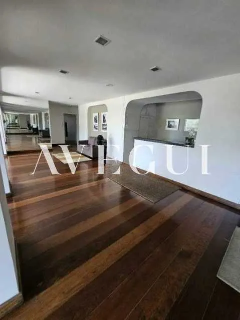 Apartment, 100 m², with floor-to-ceiling windows — photo 12