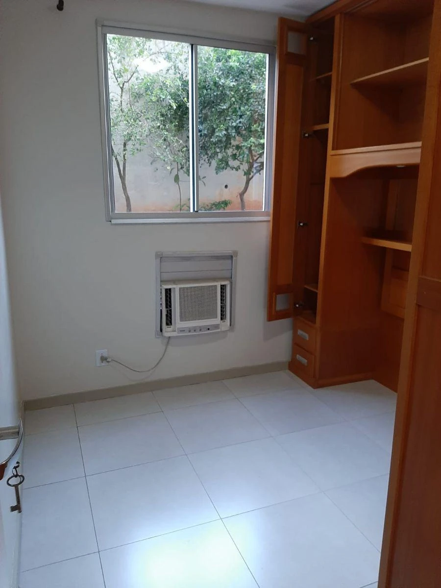 2-bedroom apartment in a building with a gym — photo 7