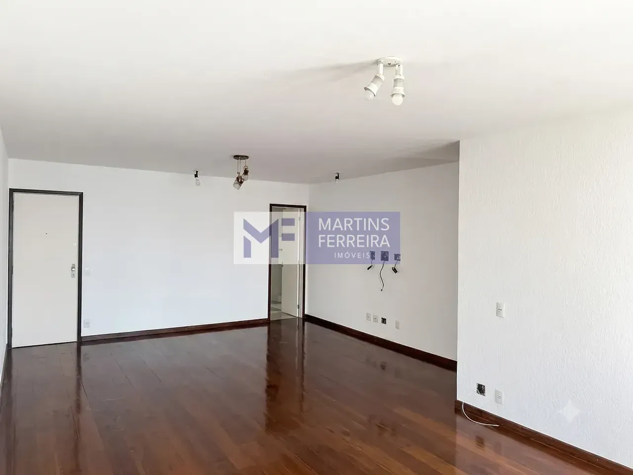 Rental apartment with 4 bedrooms and a gas kitchen — photo 8