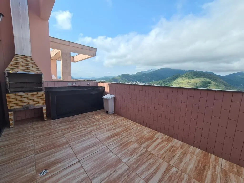 2-bedroom apartment with a grill on the balcony — photo 7
