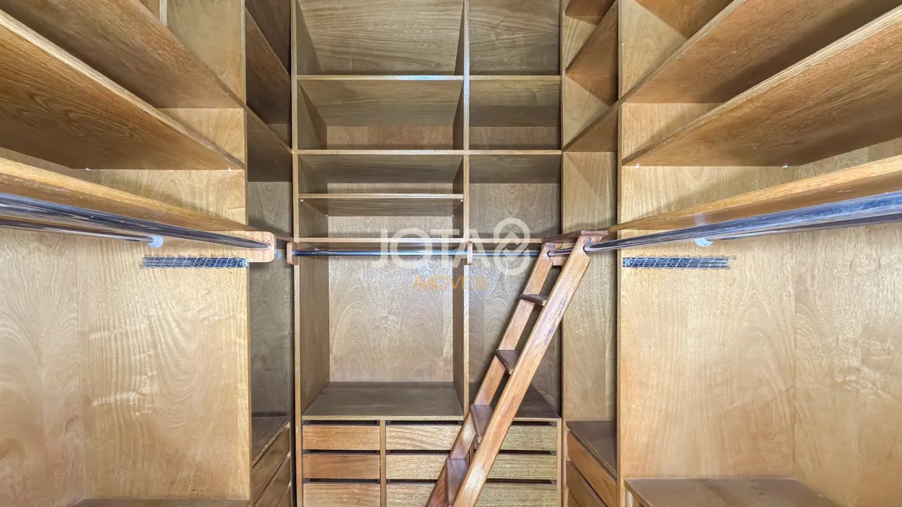 Casa com piscina de uso exclusivo e 4 suítes — photo 18
