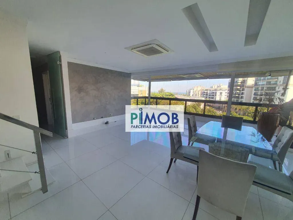 Furnished penthouse with 4 bedrooms and jacuzzi — photo 29